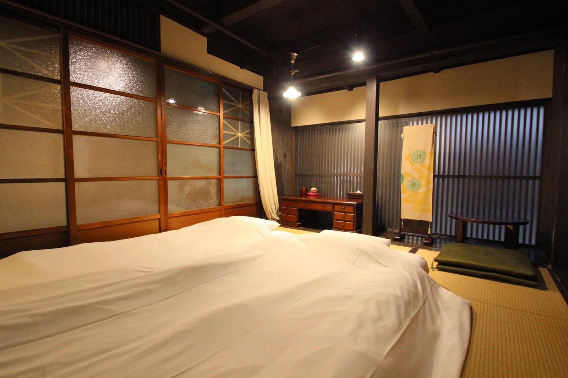 Haruya Higashiyama Vandrarhem Kyoto Rum bild