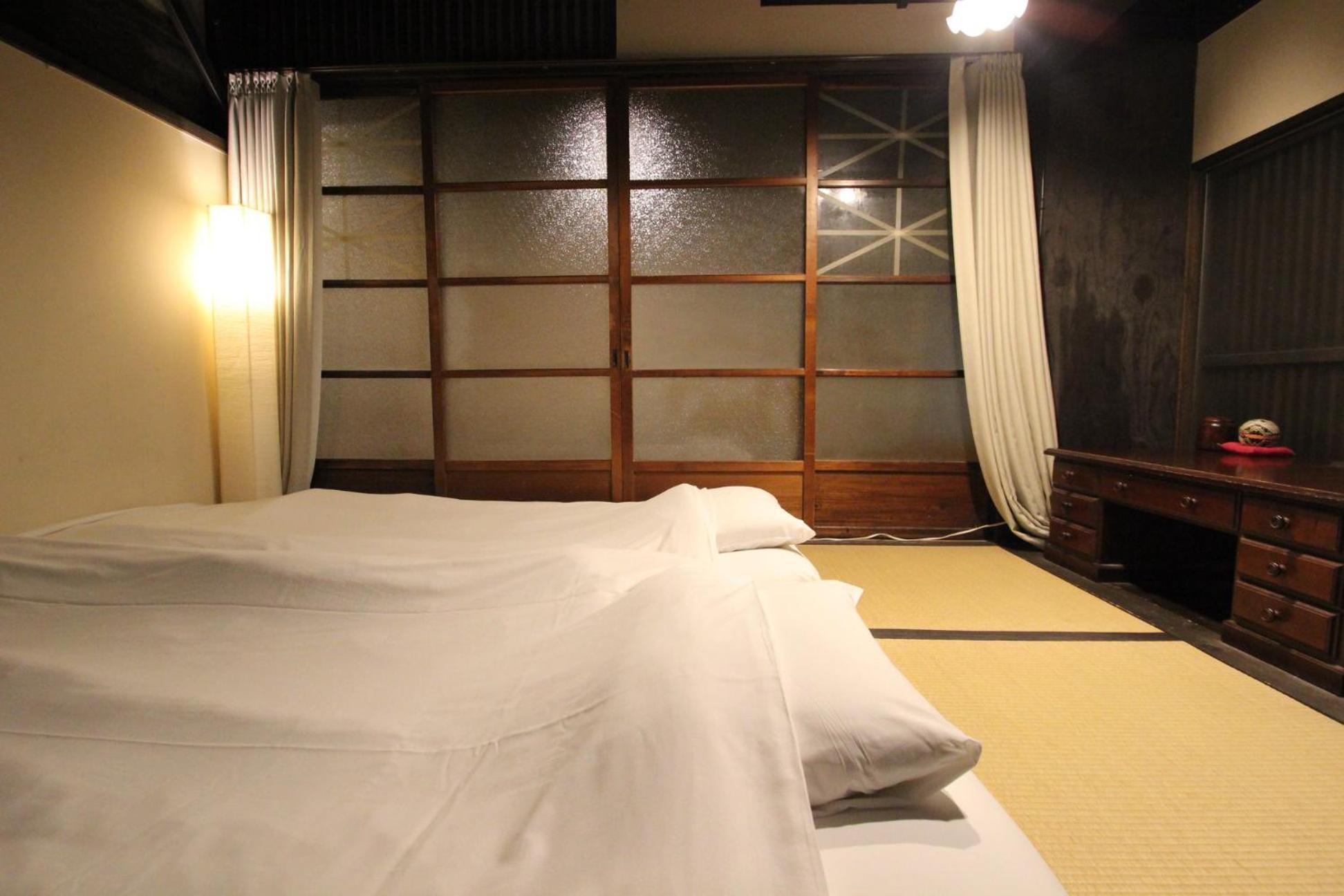 Haruya Higashiyama Vandrarhem Kyoto Rum bild